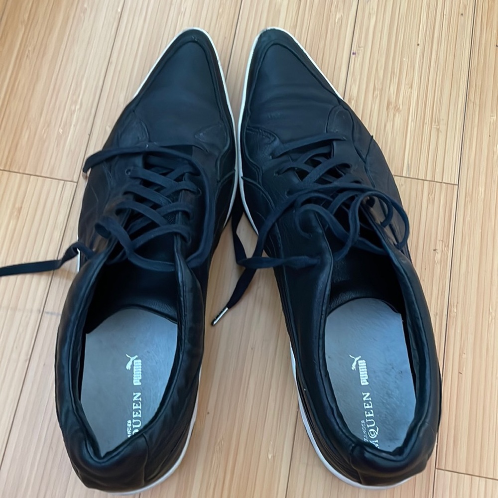Men’s used Alexander McQueen/ Puma men’s sneakers size 11